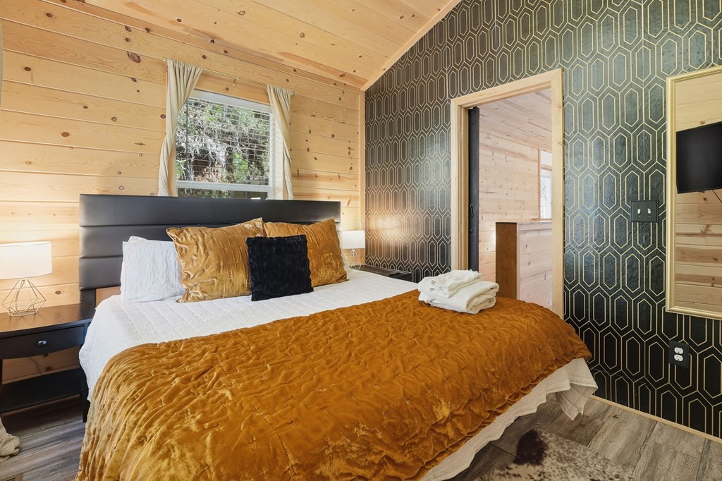 861 Little Rock Creek