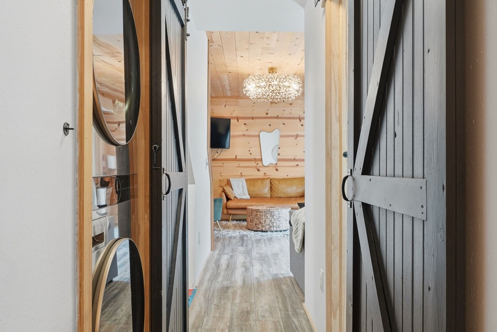 861 Little Rock Creek