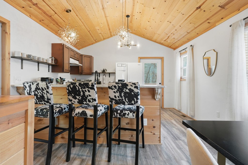 861 Little Rock Creek