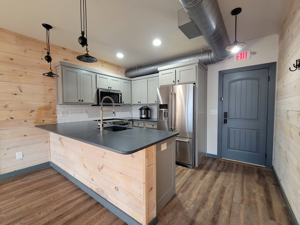 550 East Main Street #2