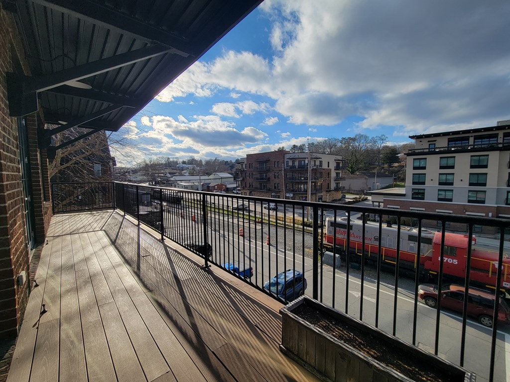 550 East Main Street #2