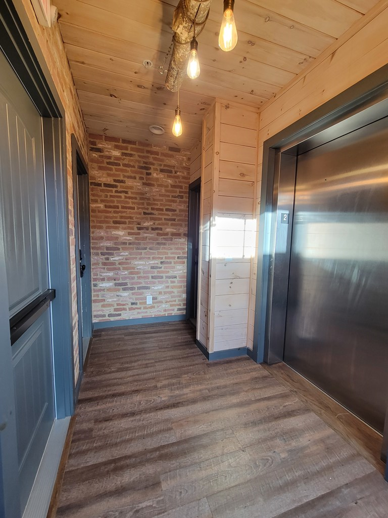 550 East Main Street #2