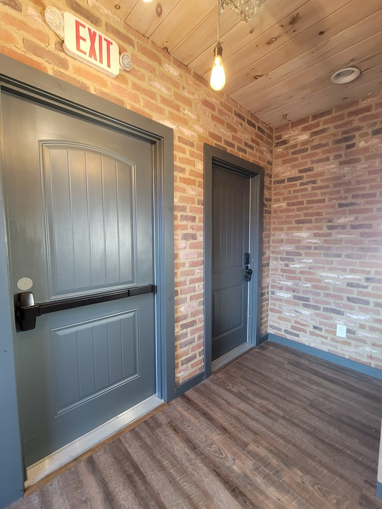 550 East Main Street #2