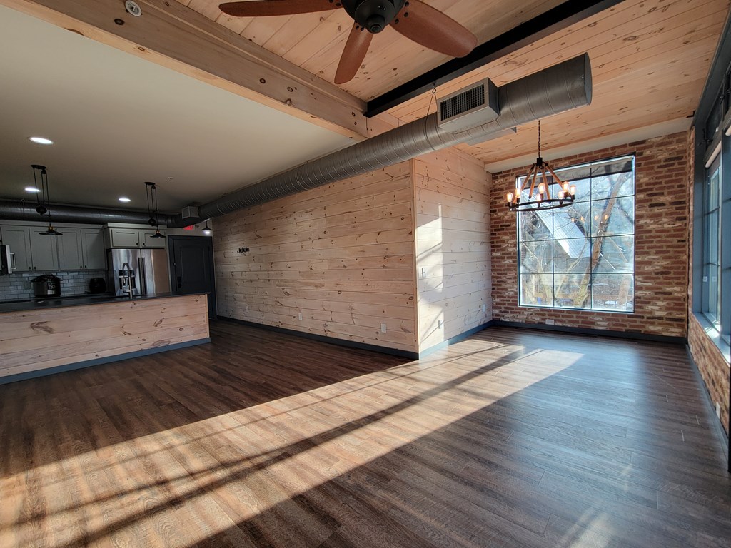 550 East Main Street #2