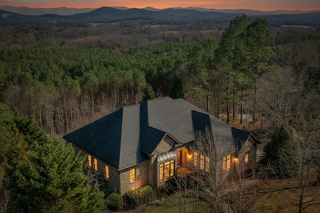 100 Fox Paw Leaf Court