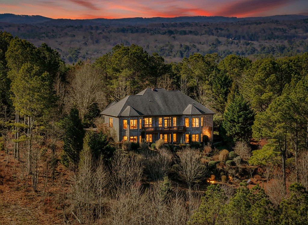 100 Fox Paw Leaf Court