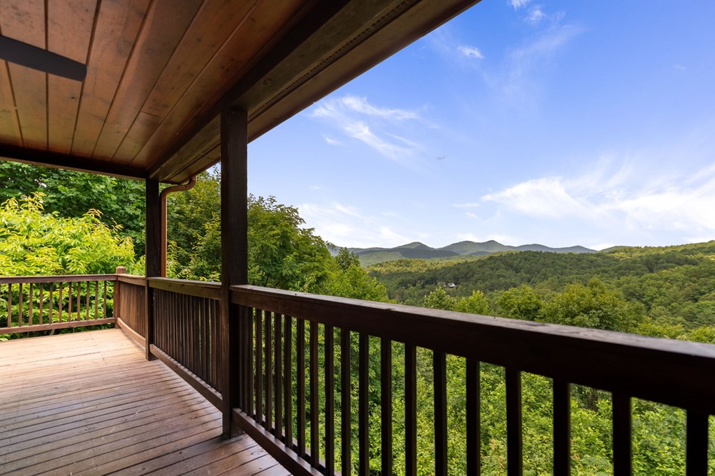 469 Mountain High Drive