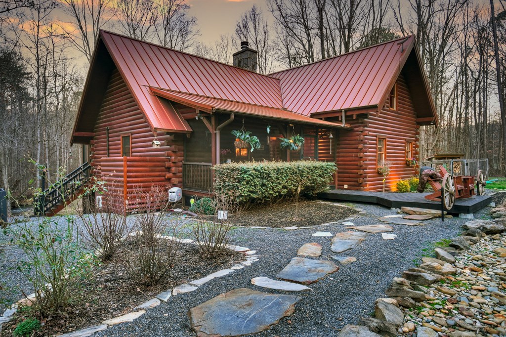 222 Grouse Lane