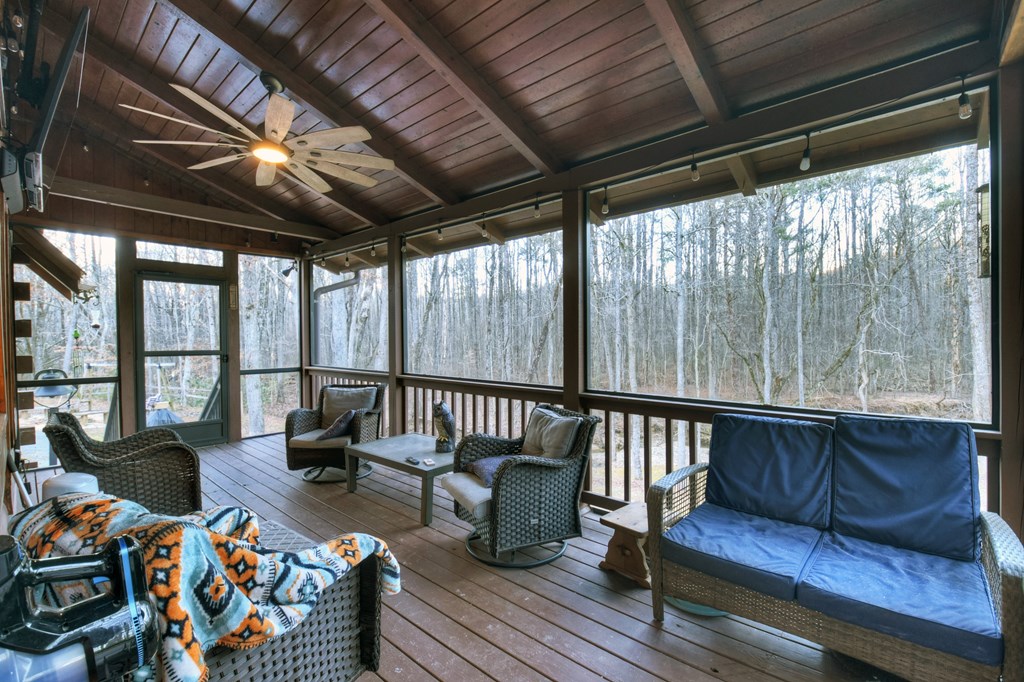 222 Grouse Lane