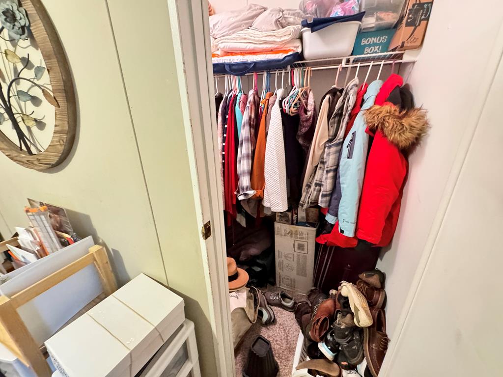 424 Mountain Oak Trail