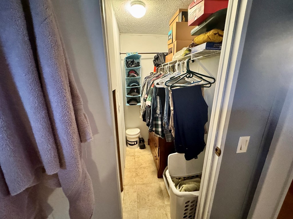 424 Mountain Oak Trail