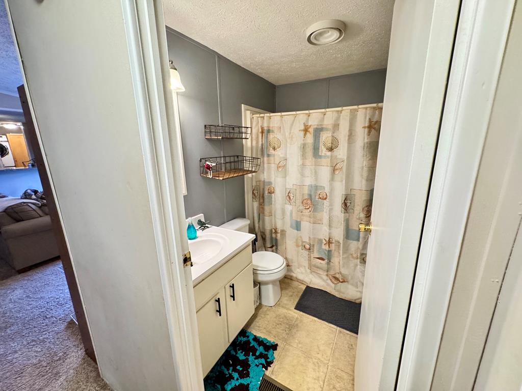 424 Mountain Oak Trail