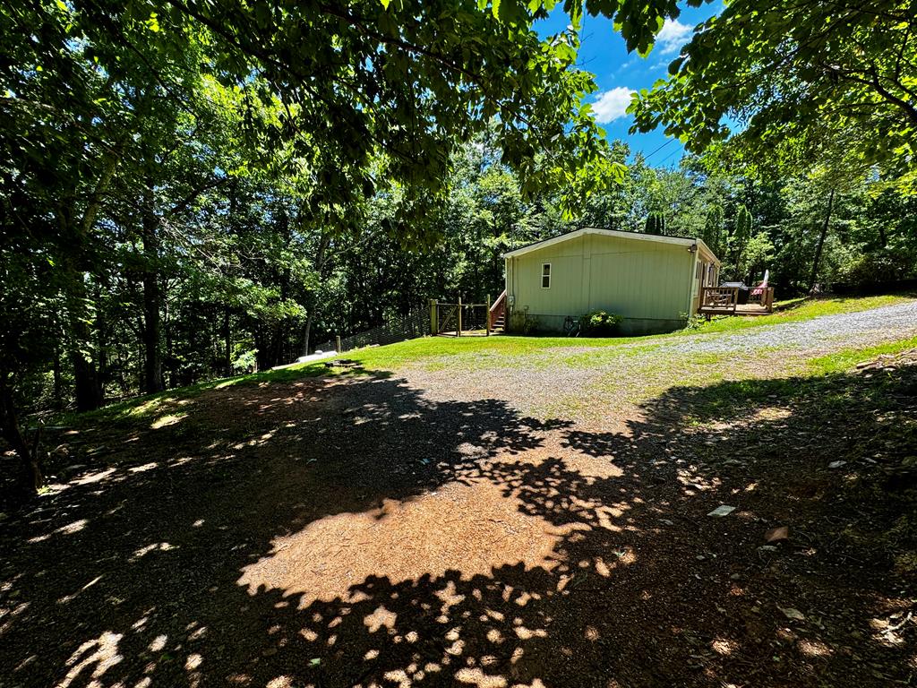 424 Mountain Oak Trail