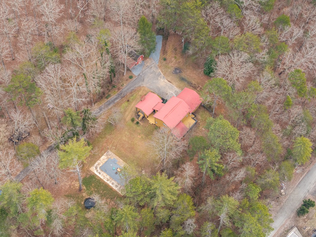 2641 E Highway 52