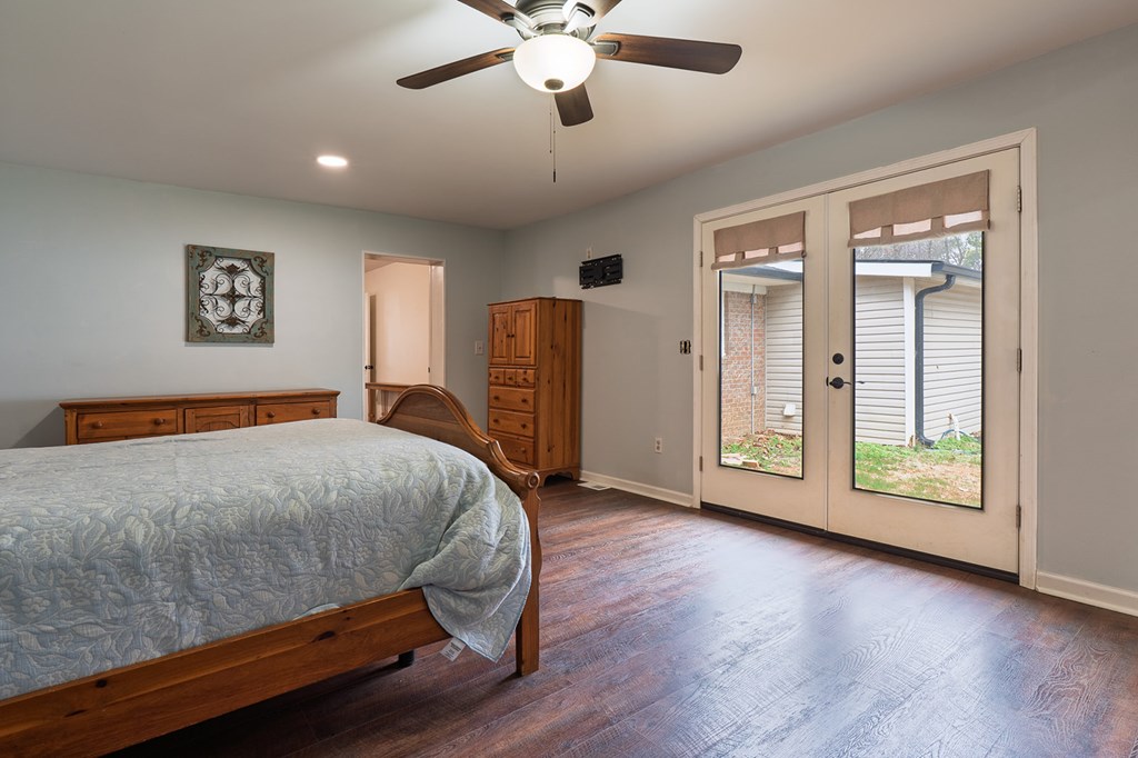 240 SE Sunrise Subdivision