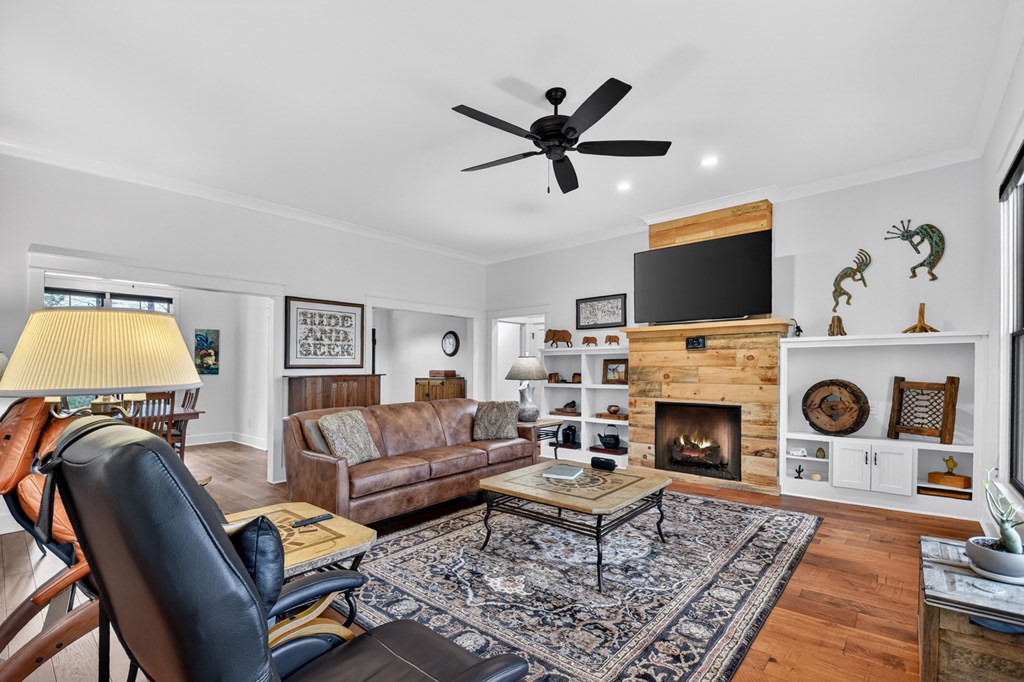 29 Robert Drive