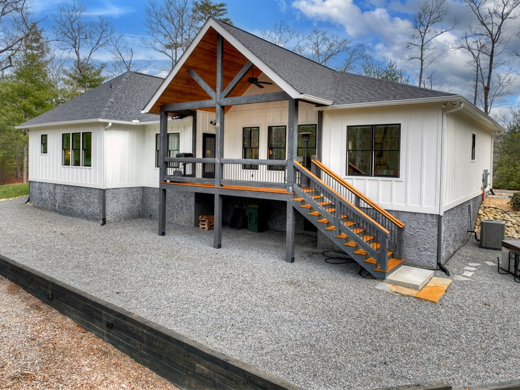 29 Robert Drive