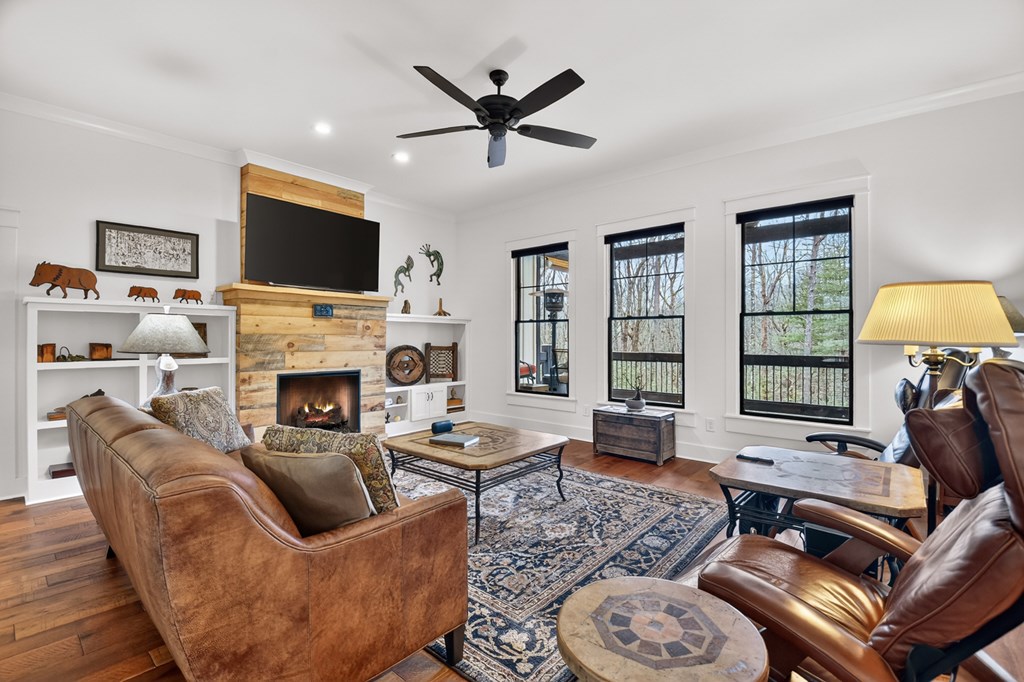 29 Robert Drive