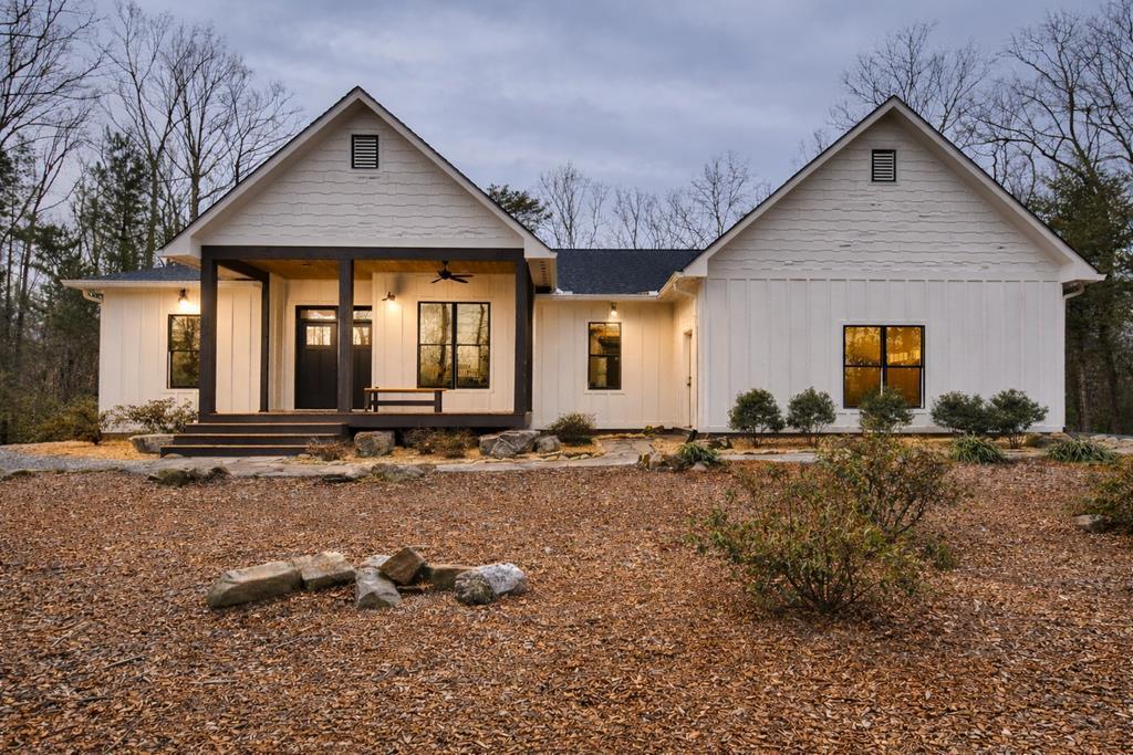 29 Robert Drive