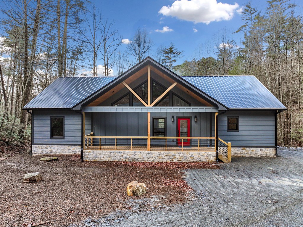 641 Bryant Farm Lane