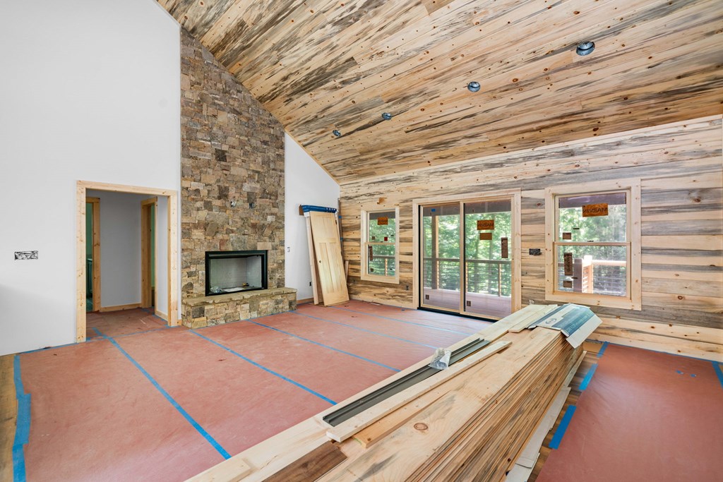 641 Bryant Farm Lane