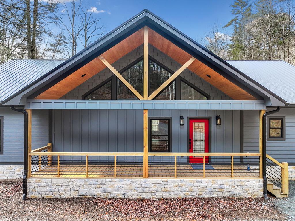 641 Bryant Farm Lane