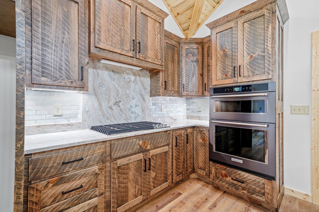 641 Bryant Farm Lane