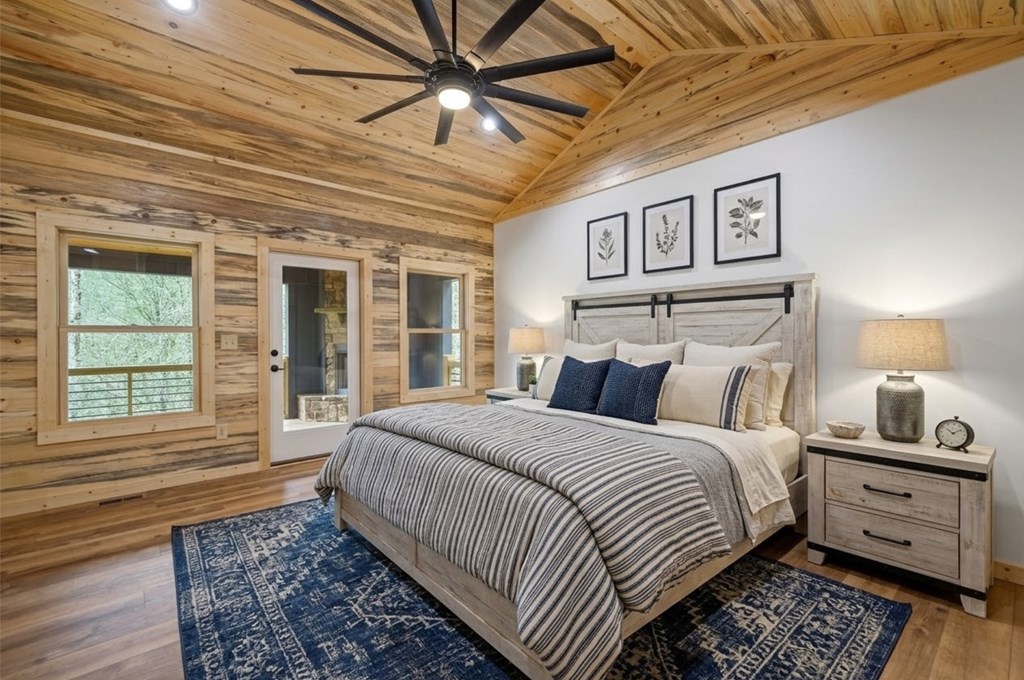 641 Bryant Farm Lane