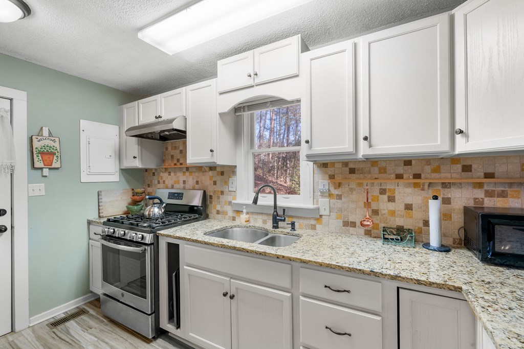 3185 Old Flat Branch Road