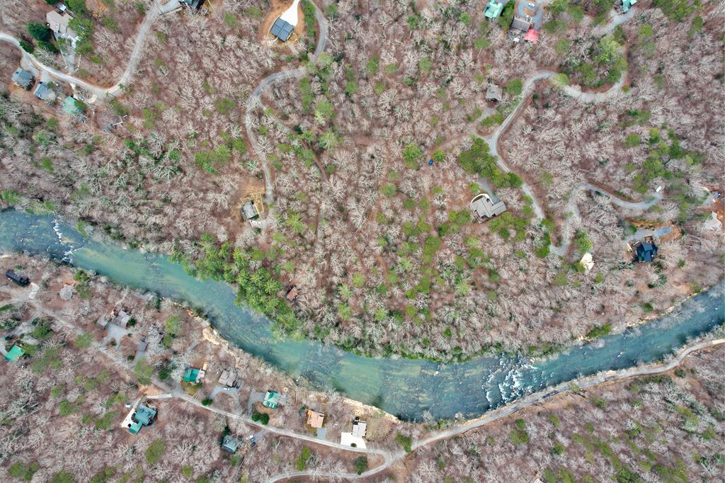 8 acres Brunton Circle