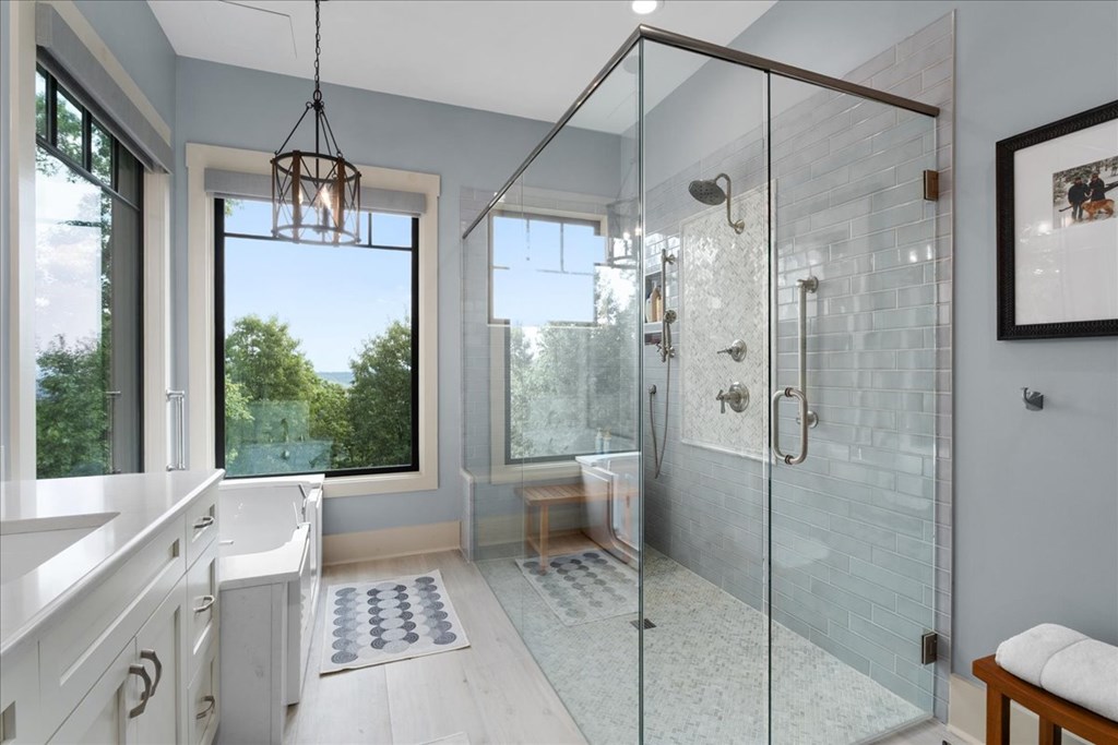 207 Utana Bluffs Trail