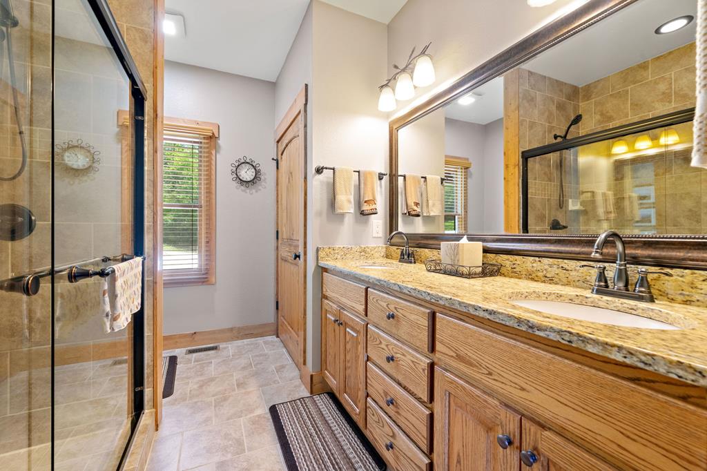 1172 Settlers Ridge Road