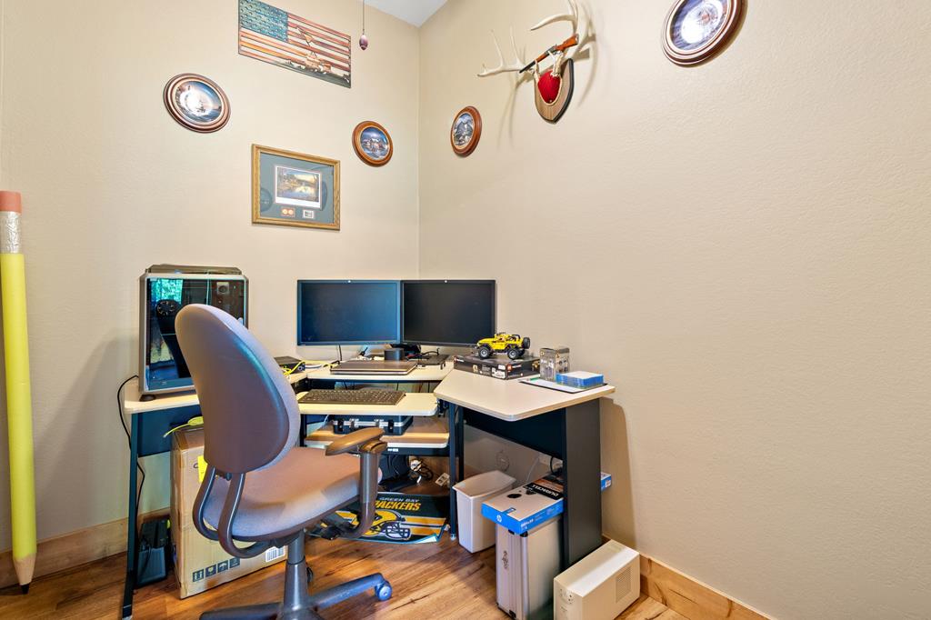 1172 Settlers Ridge Road