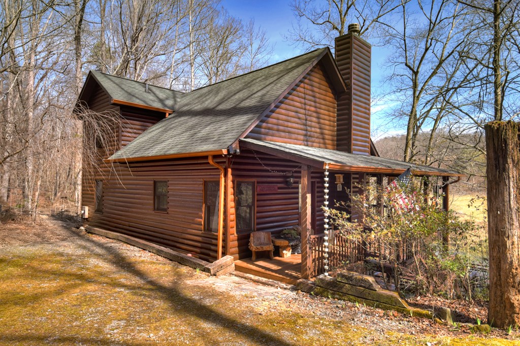 116 Davis Lane