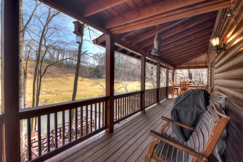 116 Davis Lane
