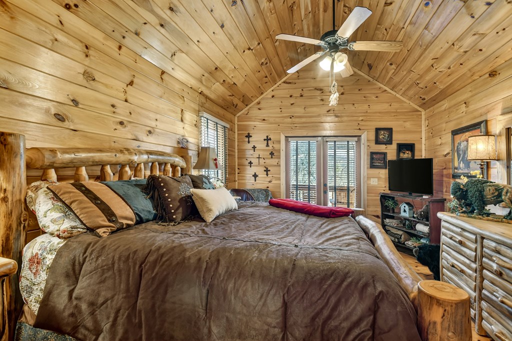 116 Davis Lane