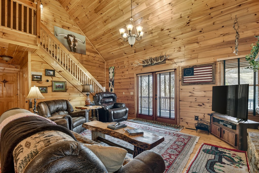 116 Davis Lane