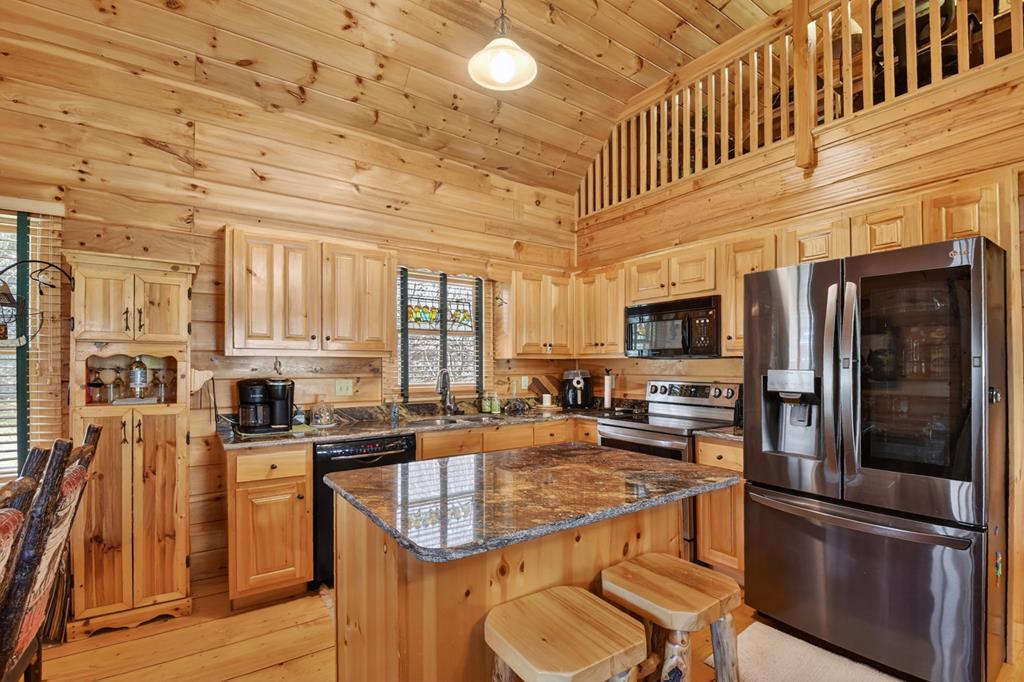 116 Davis Lane