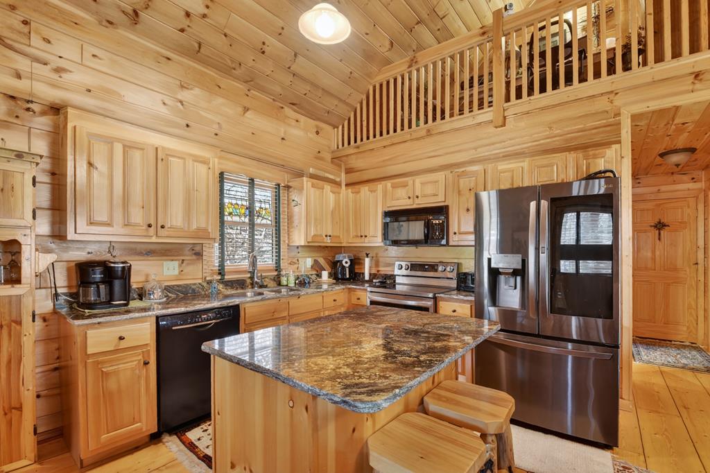 116 Davis Lane