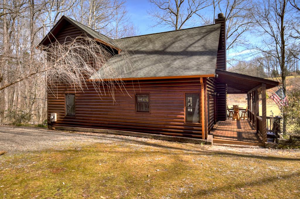 116 Davis Lane