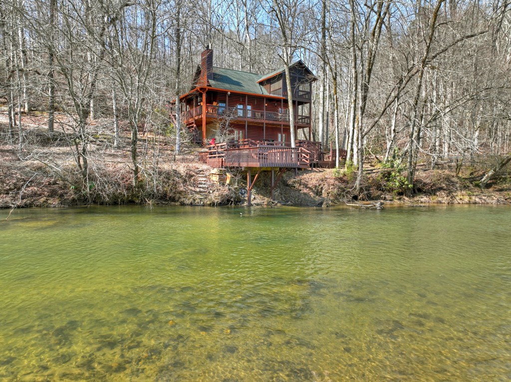 116 Davis Lane