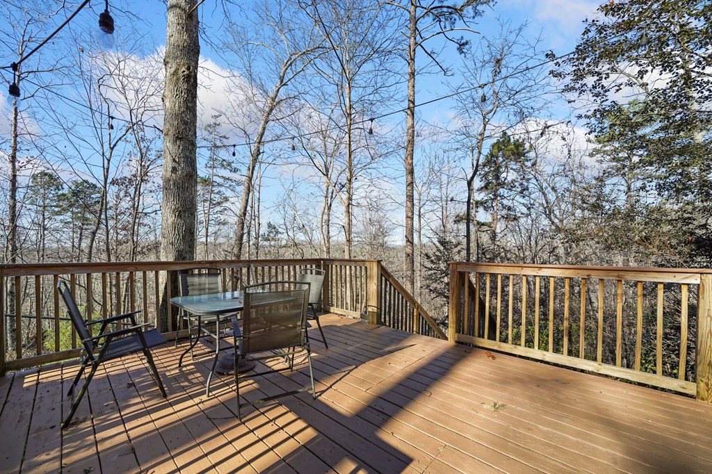 421 Cherokee Court