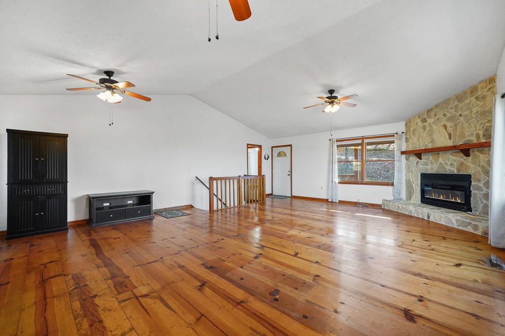 421 Cherokee Court