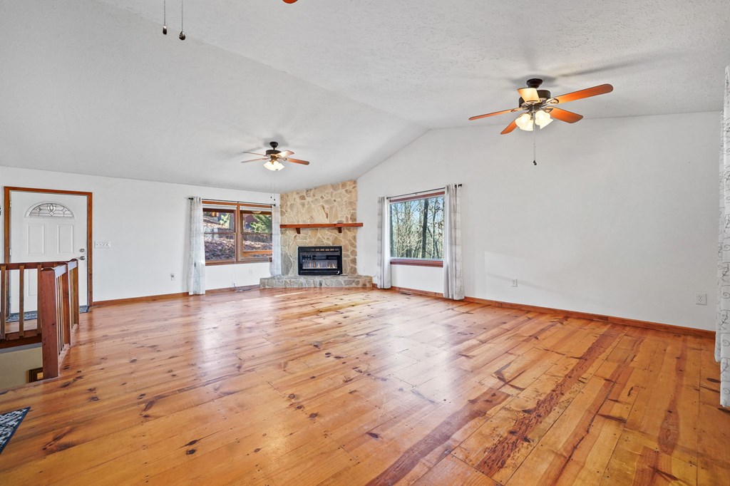 421 Cherokee Court