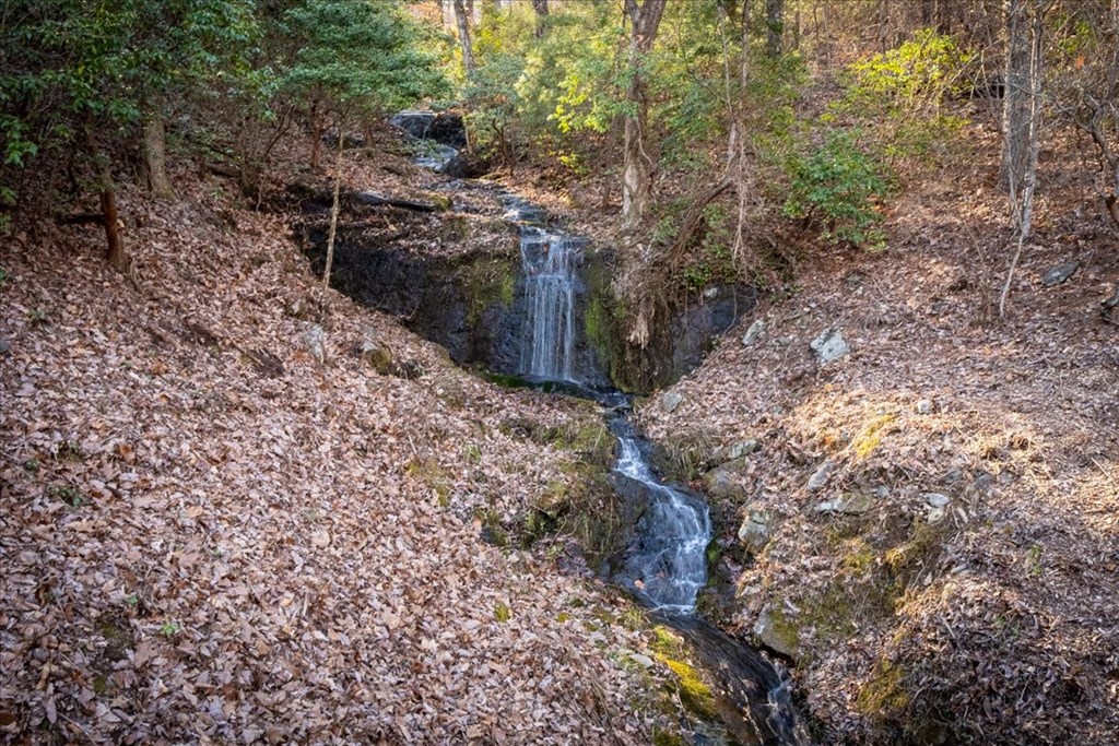 Lot 46 Utana Bluffs Trail