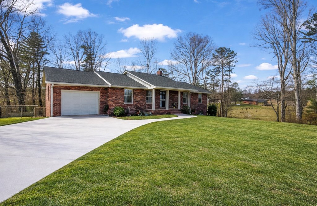 581 Roberts Ridge Road