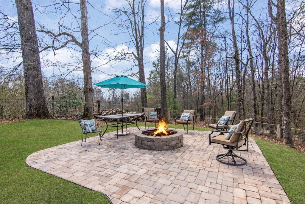 581 Roberts Ridge Road