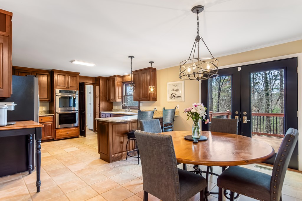 581 Roberts Ridge Road