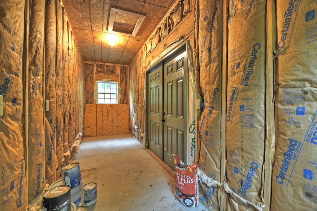 293 James Drive