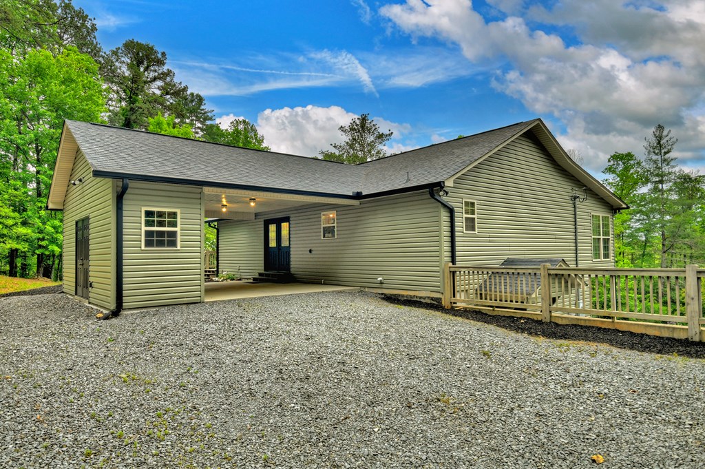 293 James Drive